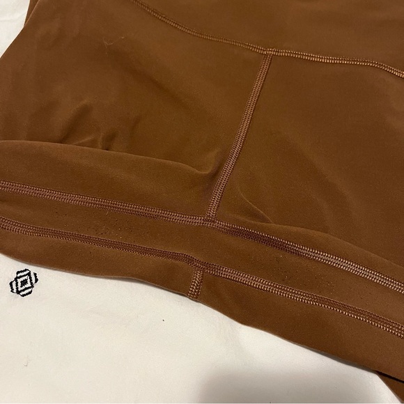 ✨SOLD✨Lululemon Roasted Brown Align Leggings Size 6 25” Inseam - Picture 6 of 6